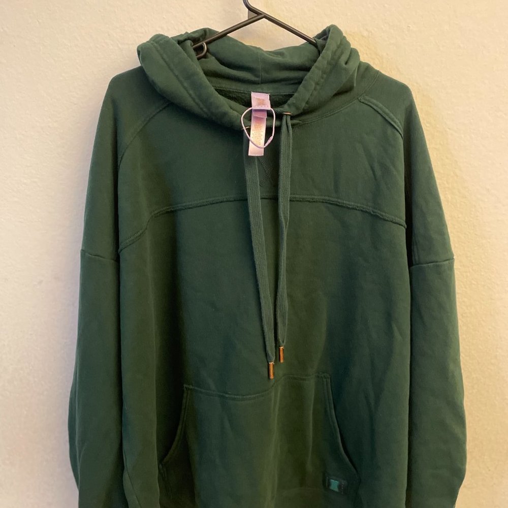 M Unisex Oversized Green Savage x Fenty Hoodie